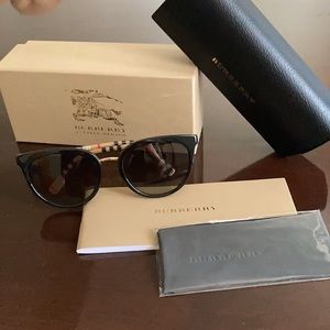 Burberry sunglasses